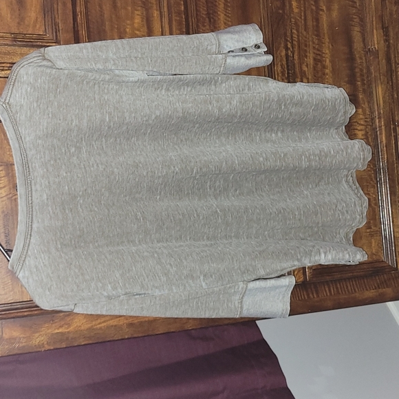 💚Womens large green top. Jane and Delancey.💚 - Picture 5 of 9